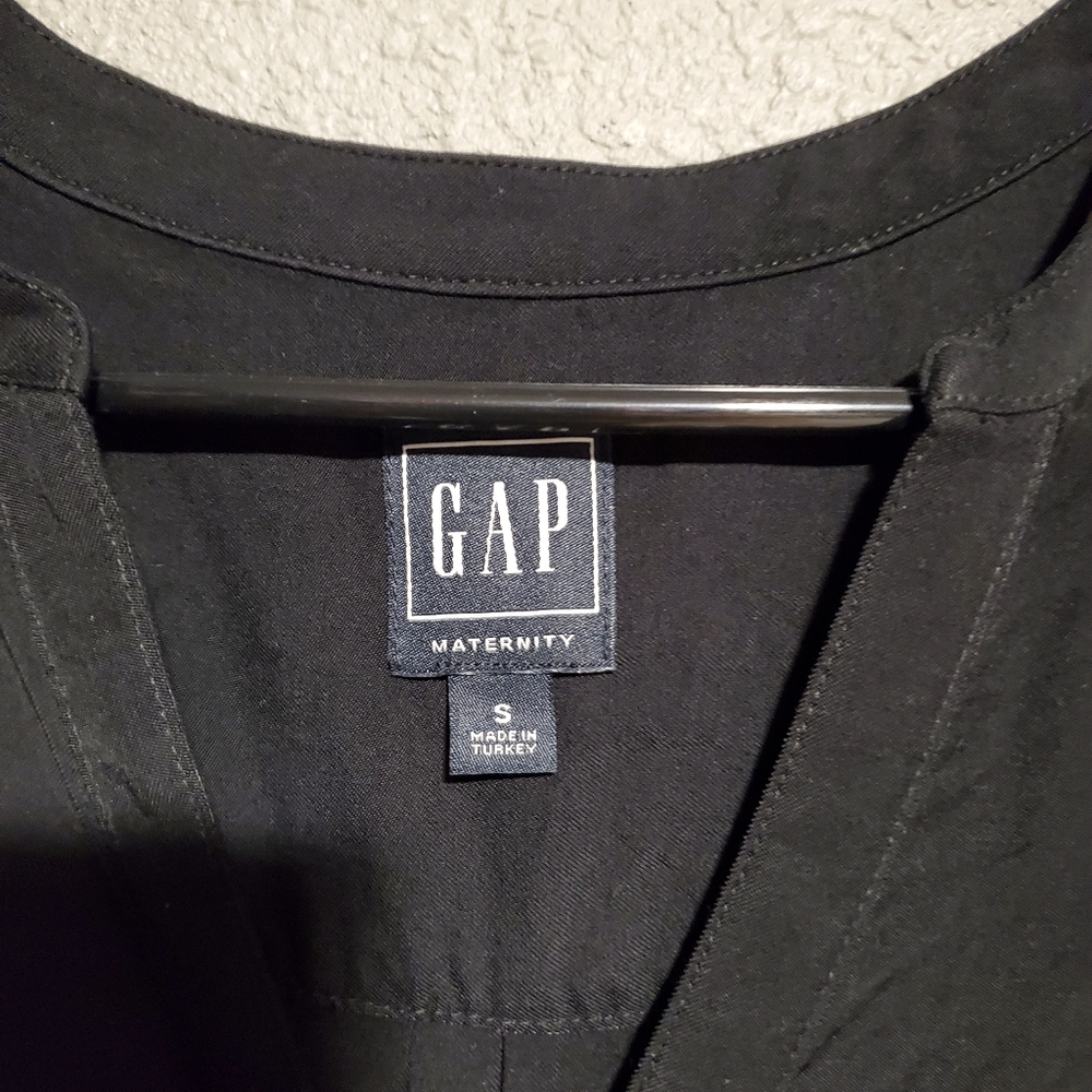 Gap Maternity Button Front Shirt - image 3
